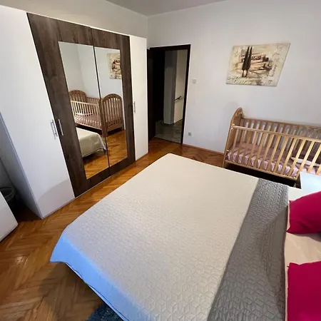 Apartment Tigo - 2 Bedrooms, 2 Bathrooms, Terrace And Big Garden *